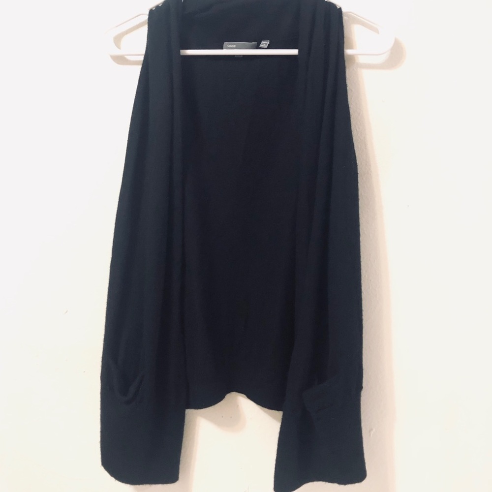 🎉HOST PICK🎉VINCE BLACK 100% CASHMERE CARDIGAN - Picture 7 of 16